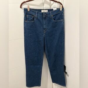 Abercrombie & Fitch Ultra High Rise The 90’s Straight Jean EXTRA SHORT